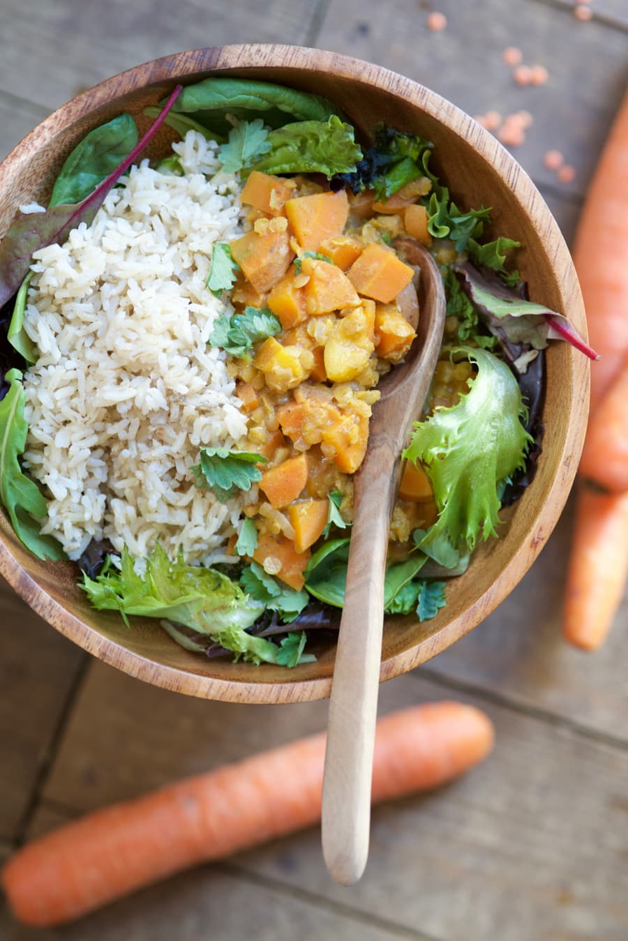 Karotten-Linsen-Curry mit Nektarine und Zimt